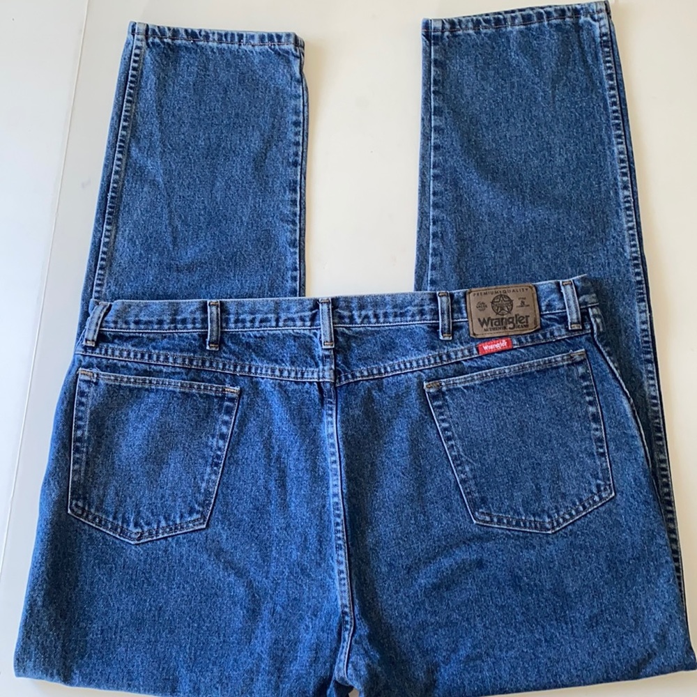 Wrangler Authentic Premium Blue Jeans Size 44 x 32